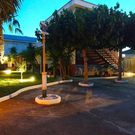 Casablanca El Petit Hotel Deltebre Eksteriør bilde