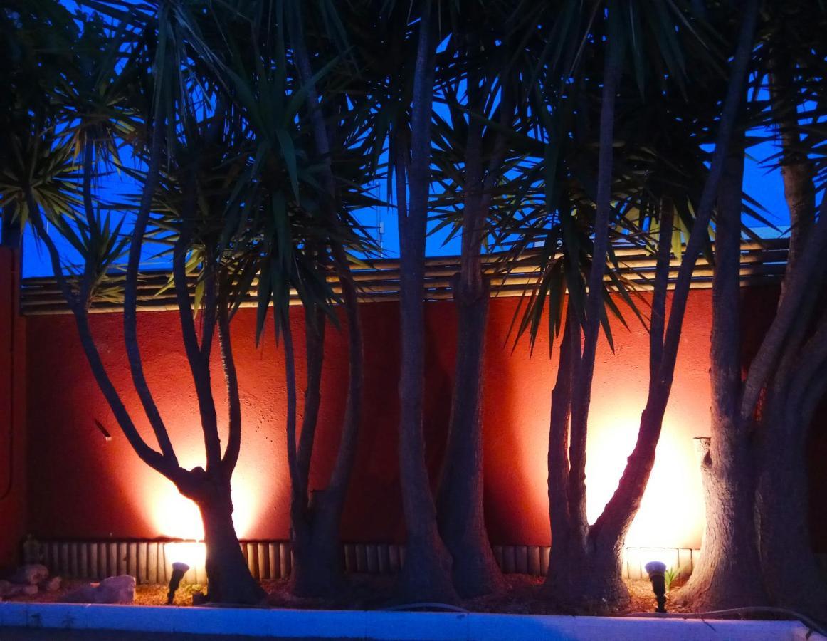 Casablanca El Petit Hotel Deltebre Eksteriør bilde